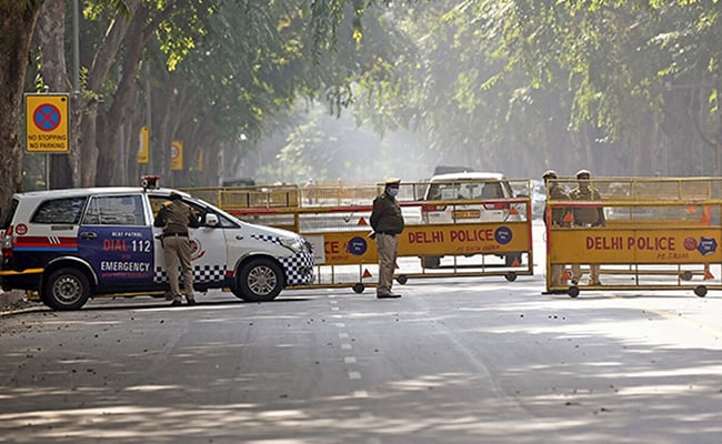 दिल्ली में स्वतंत्रता दिवस से पहले पकड़ा गया हथियारों का बड़ा जखीरा