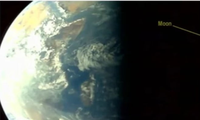 अंतरिक्ष से आई एक खुशखबरी! आदित्य L1 ने ली पहली सेल्फी, धरती और चांद की भी उतारी तस्वीर