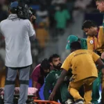 World Cup 2023: क्या चोट का बहाना कर मैदान से बाहर गए शादाब खान? इस दिग्गज के बयान से खड़ा हुआ बवाल