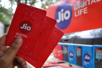 Jio Recharge Plan: 399 में खूब चलाएं 5G इंटरनेट और उठाएं कई सुविधा का फायदा