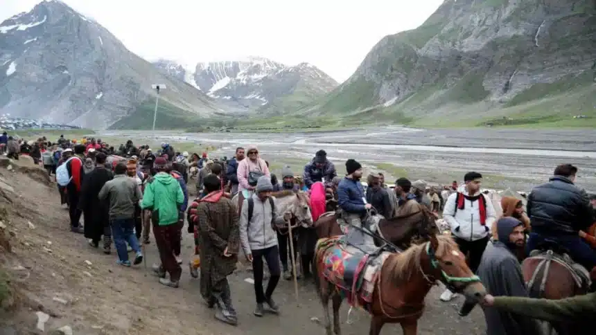 Amarnath Yatra 2024: पहलगाम में भारी बारिश, अमरनाथ यात्रा स्थगित