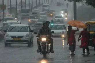 Delhi-NCR Rain: दिल्ली-NCR में झमाझम बारिश, सड़कें हुईं लबालब; अगले 24 घंटे का रेड अलर्ट