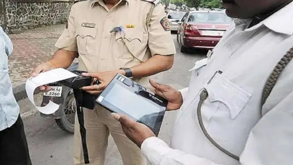 If the Traffic Police Issues a Challan by Mistake, Here’s How It Can Be Waived Off